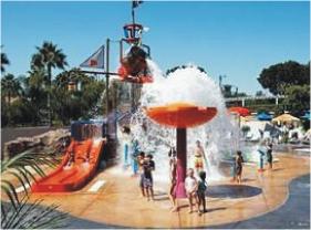 Howard Johnson Anaheim Hotel