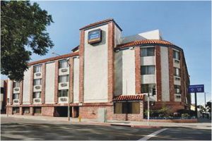Howard Johnson Los Angeles